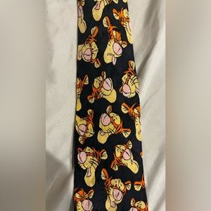 Vintage Disney Winnie the Pooh Tigger silk tie